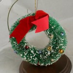 vintage ornament,bottle brush,wreath,glass bead,Japan